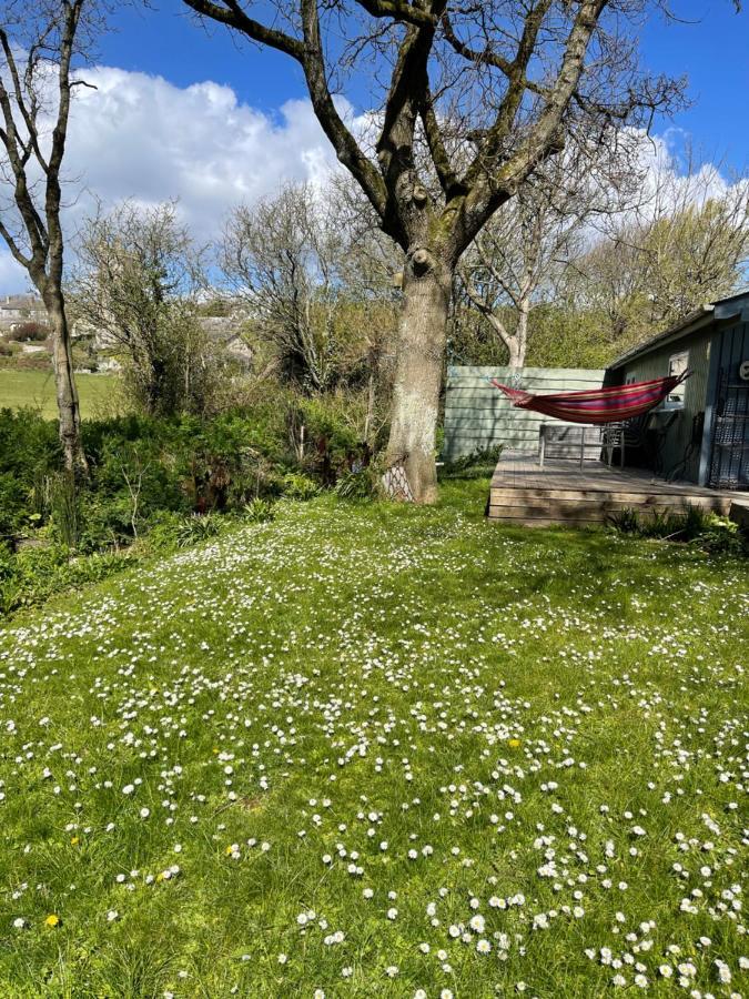 Beech Hut - A Streamside Family Escape Near Salcombe And Beaches South Milton Exterior photo